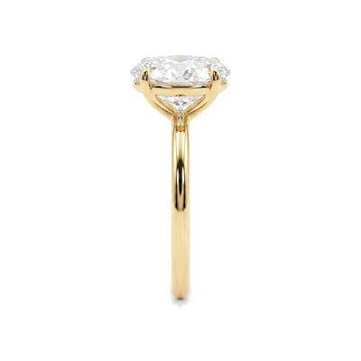 Oval Solitaire Ring in IGI certified lab grown diamond and BIS hallmarked gold