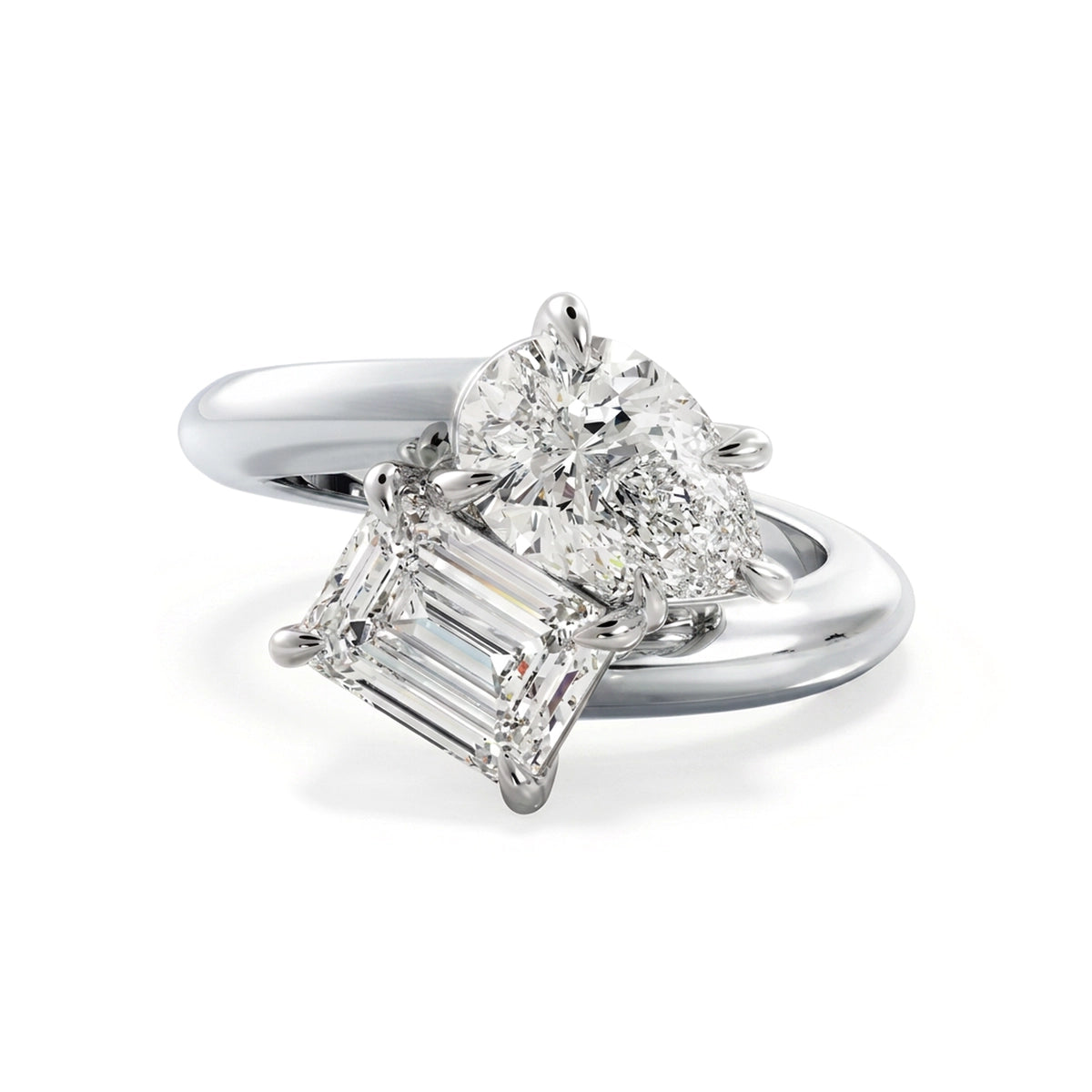 Pear & Emerald Crossover Toi et Moi Ring — emerald and pear lab grown diamond ring in solid hallmarked gold